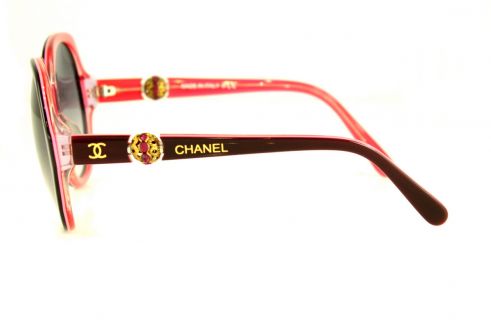 Chanel 8776