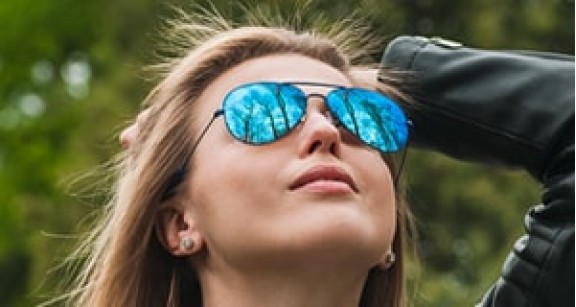 Солнцезащитные очки в Сумах
